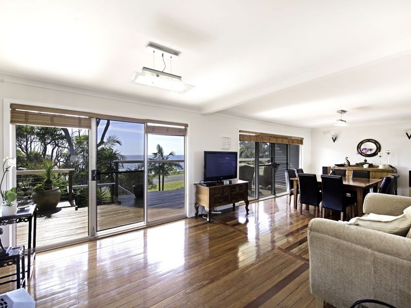 202 Mystery Bay Road, Mystery Bay NSW 2546