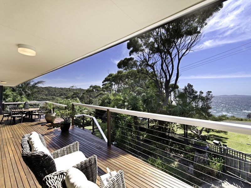 202 Mystery Bay Road, Mystery Bay NSW 2546