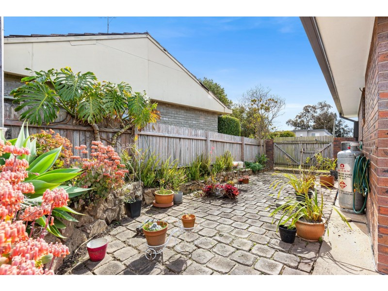 12 Myuna st, Dalmeny NSW 2546