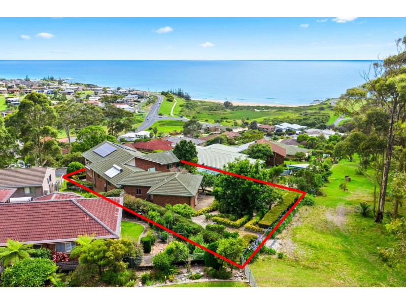 38 Warbler Crescent, North Narooma NSW 2546