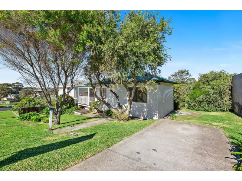 8 Ernest Street, Dalmeny NSW 2546