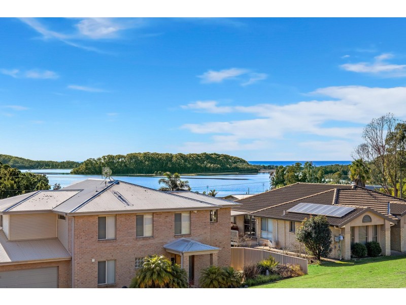 8 Dulip Close, Dalmeny NSW 2546