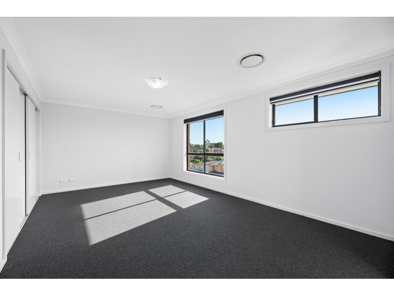 8 Dulip Close, Dalmeny NSW 2546