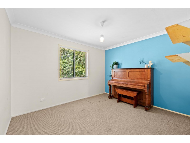 25 Goolara Avenue, Dalmeny NSW 2546