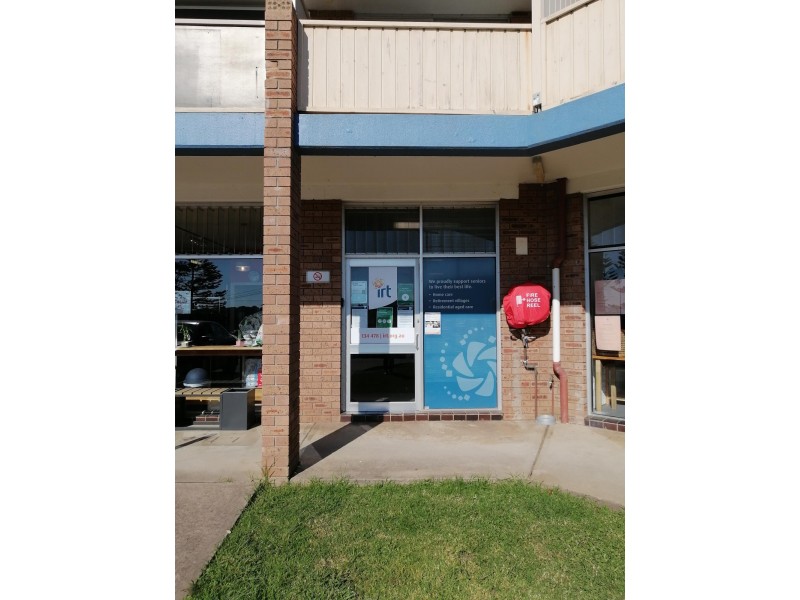 Shop 5/1 Noble Parade, Dalmeny NSW 2546