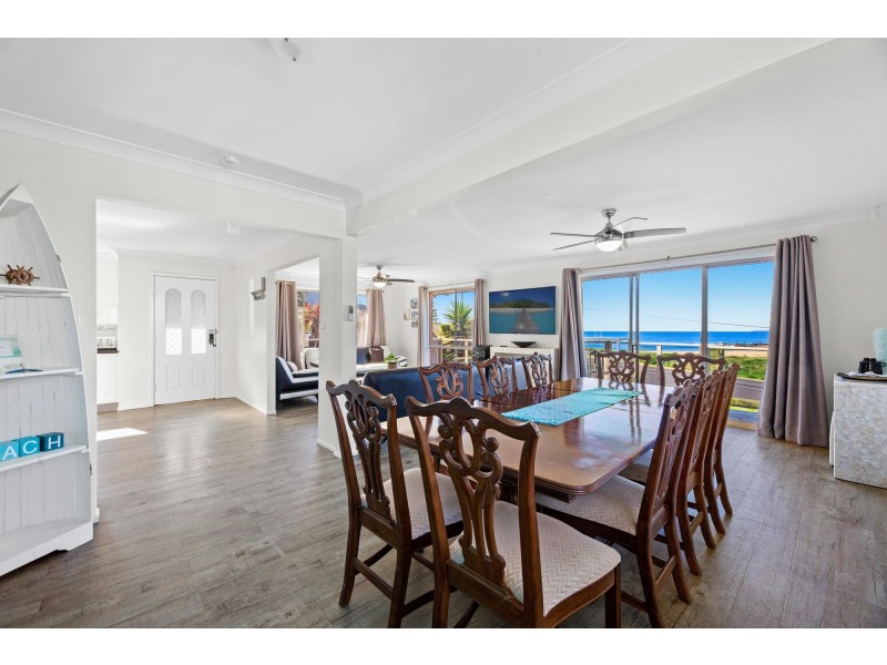 105 Dalmeny Drive, Kianga NSW 2546