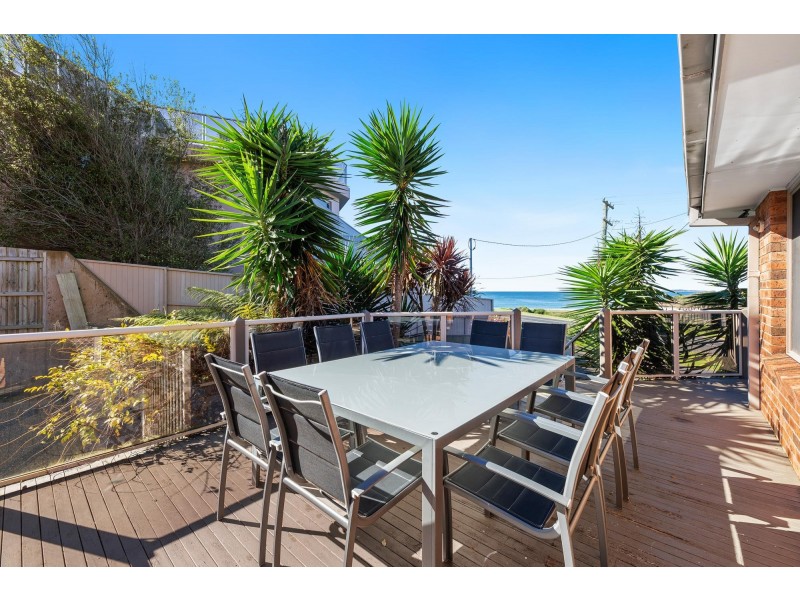 105 Dalmeny Drive, Kianga NSW 2546