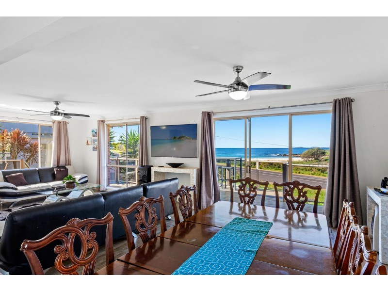 105 Dalmeny Drive, Kianga NSW 2546