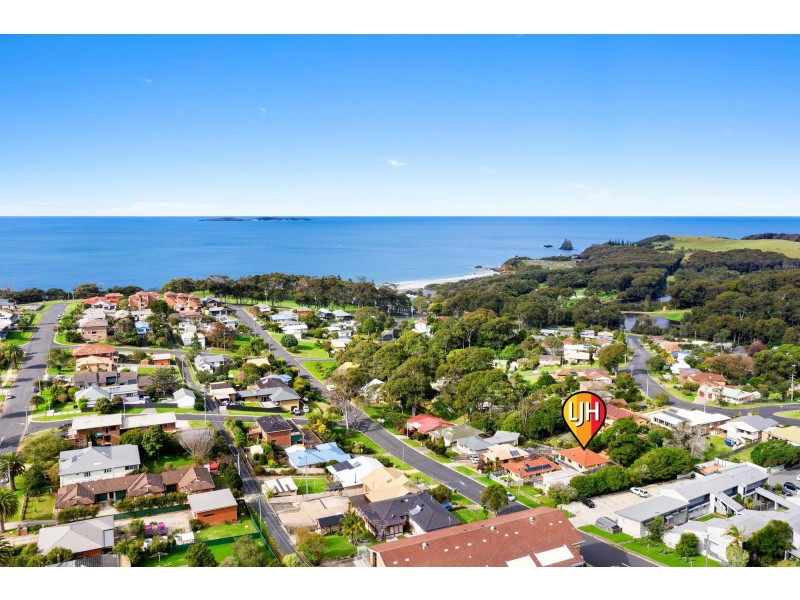 6B Clarke Street, Narooma NSW 2546