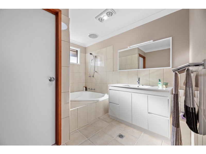 21 Ernest Street, Dalmeny NSW 2546