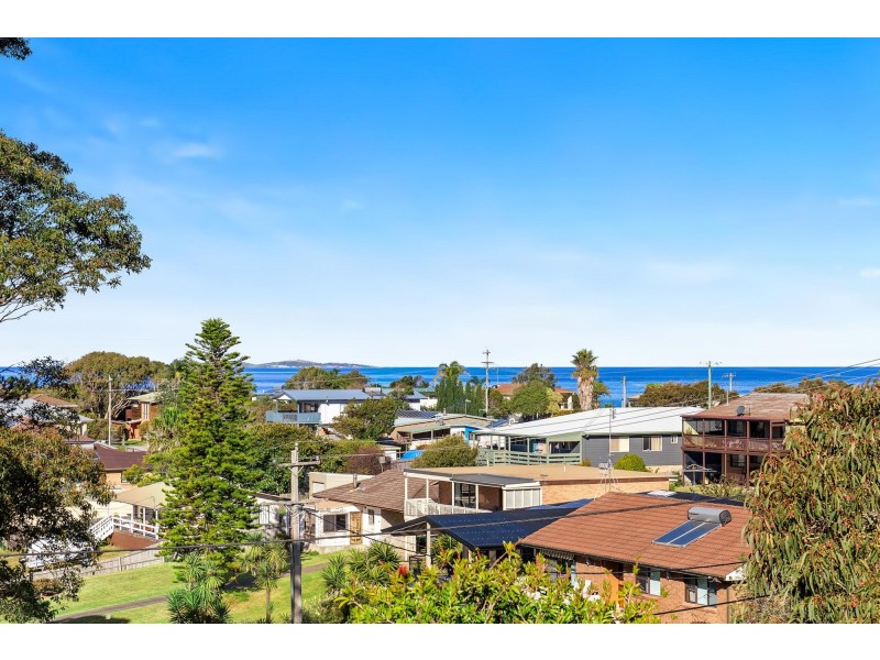 21 Ernest Street, Dalmeny NSW 2546