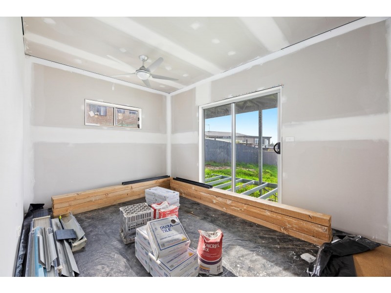 25 Yabbarra Drive, Dalmeny NSW 2546