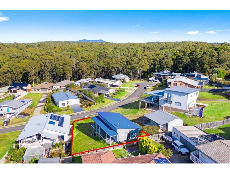 25 Yabbarra Drive, Dalmeny NSW 2546