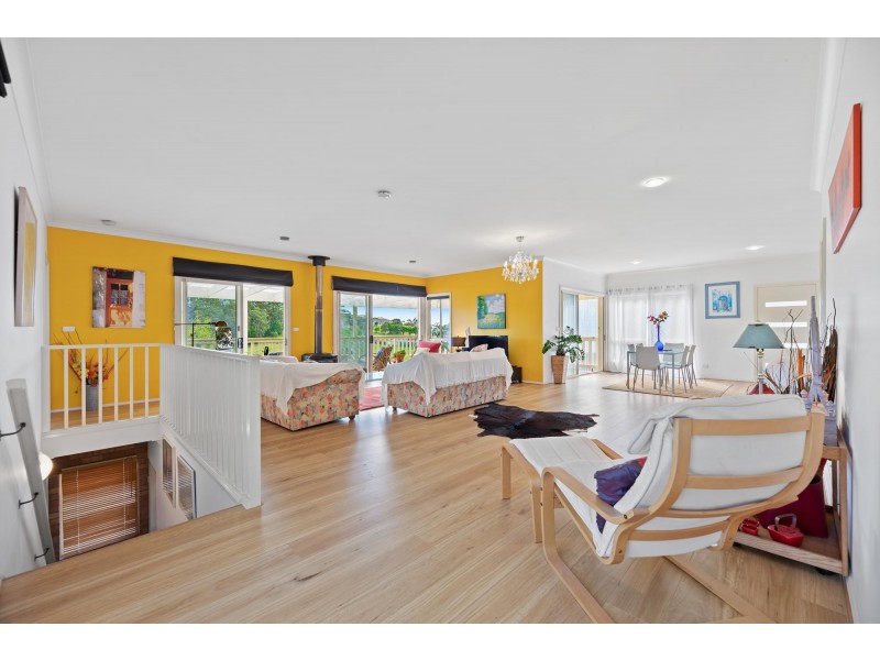 9 Creighton Parade, North Narooma NSW 2546