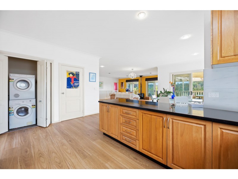 9 Creighton Parade, North Narooma NSW 2546