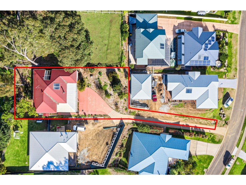 9 Creighton Parade, North Narooma NSW 2546