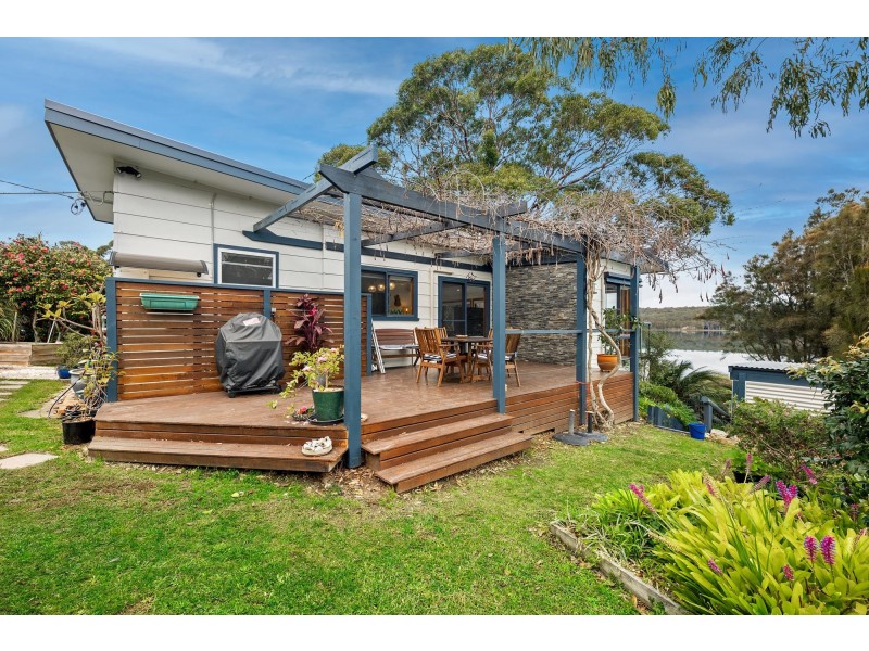77 O’Connell Point Road, Wallaga Lake NSW 2546
