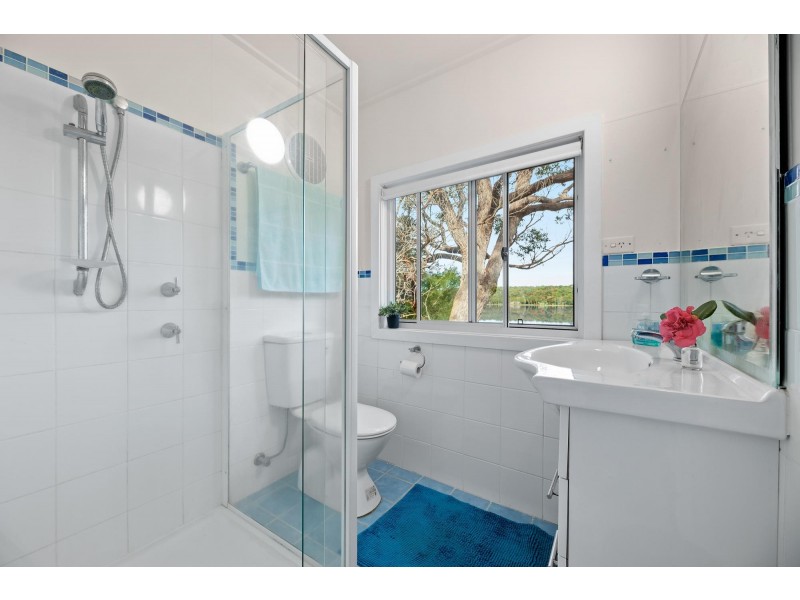 77 O’Connell Point Road, Wallaga Lake NSW 2546