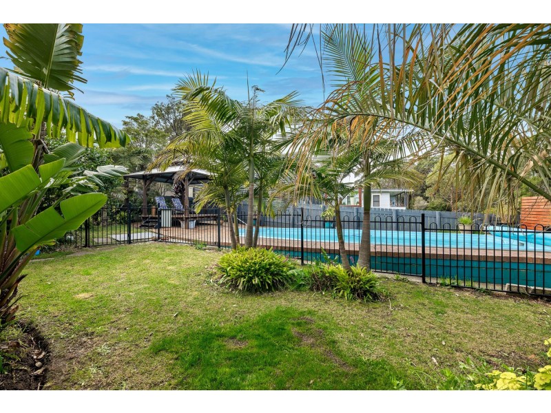 77 O’Connell Point Road, Wallaga Lake NSW 2546