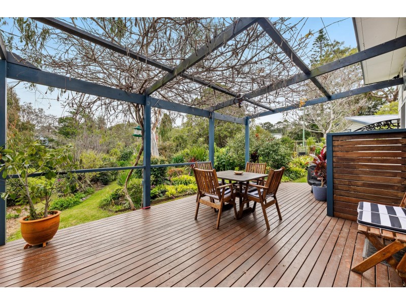 77 O’Connell Point Road, Wallaga Lake NSW 2546