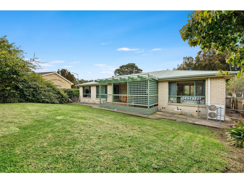 8 George Place, Dalmeny NSW 2546