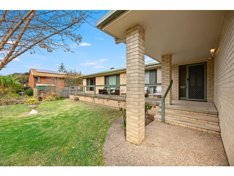 8 George Place, Dalmeny NSW 2546