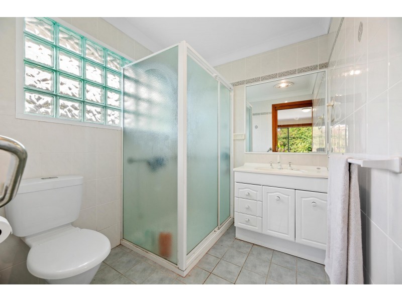 8 George Place, Dalmeny NSW 2546