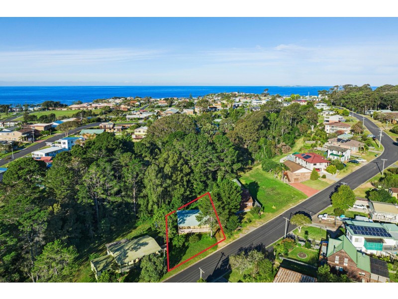 6 Thomson Parade, Dalmeny NSW 2546