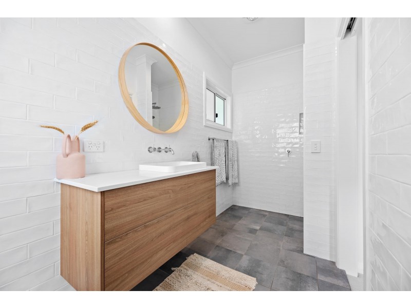 3 Creighton Parade, North Narooma NSW 2546