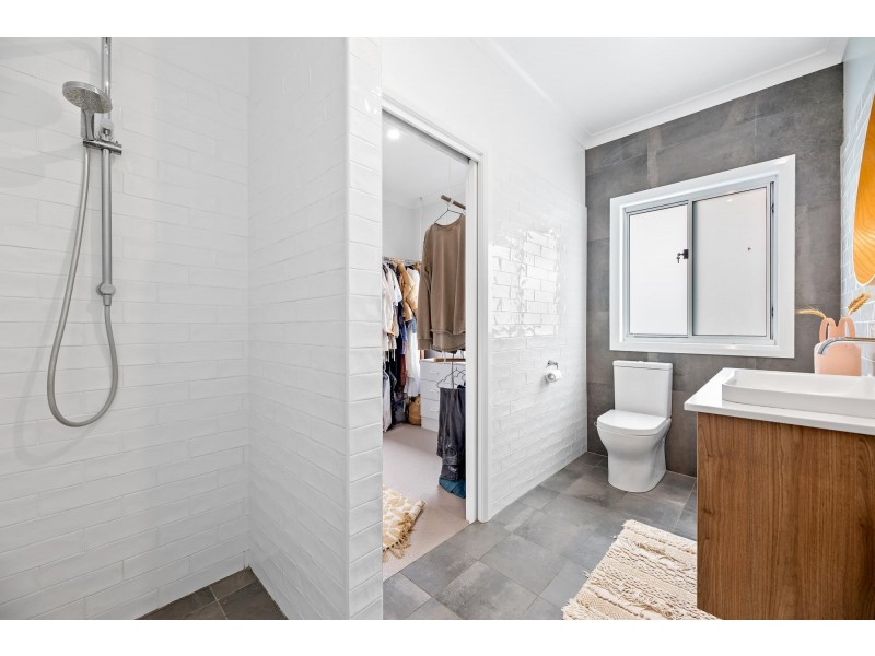 3 Creighton Parade, North Narooma NSW 2546