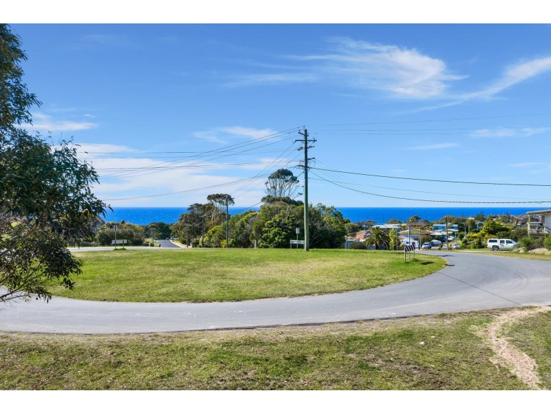 37 Mummaga Way, Dalmeny NSW 2546