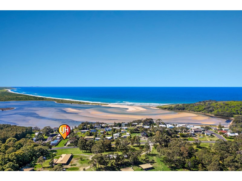 7 Wallaga Lake Road, Wallaga Lake Heights NSW 2546