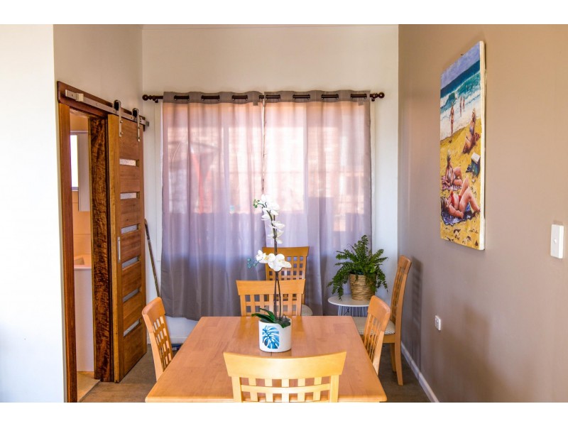 6 Sunset Boulevard, Kianga NSW 2546