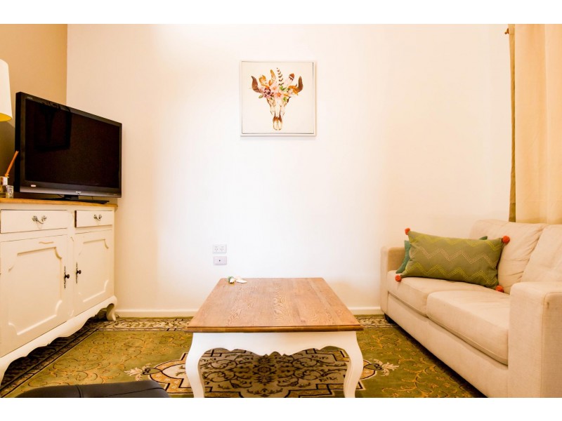 6 Sunset Boulevard, Kianga NSW 2546