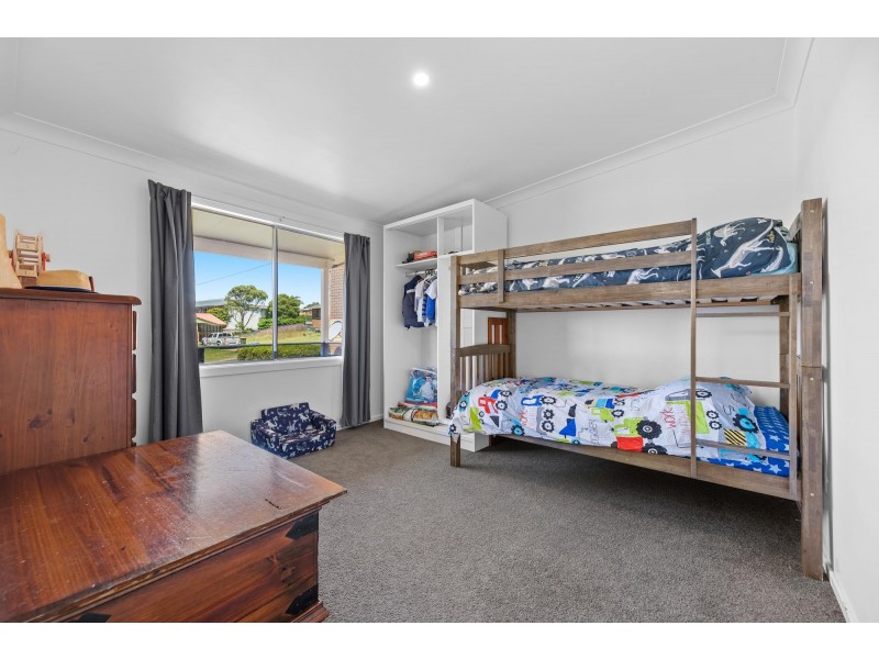 9 Montague Avenue, Kianga NSW 2546