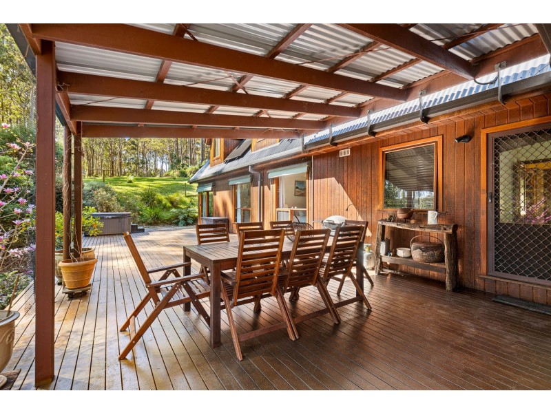 153 Old Highway, Narooma NSW 2546