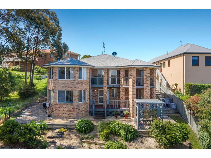20 Dawn Parade, Kianga NSW 2546
