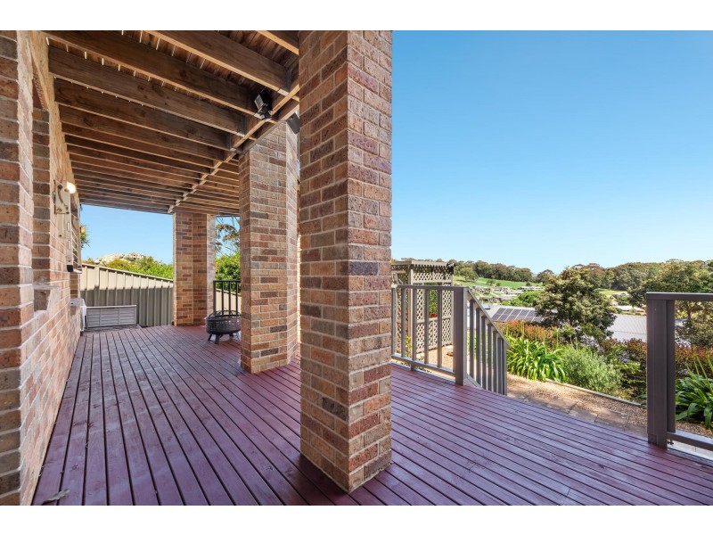 20 Dawn Parade, Kianga NSW 2546