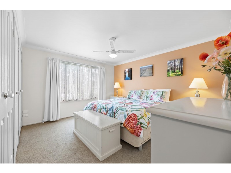 17 Coastal Court, Dalmeny NSW 2546