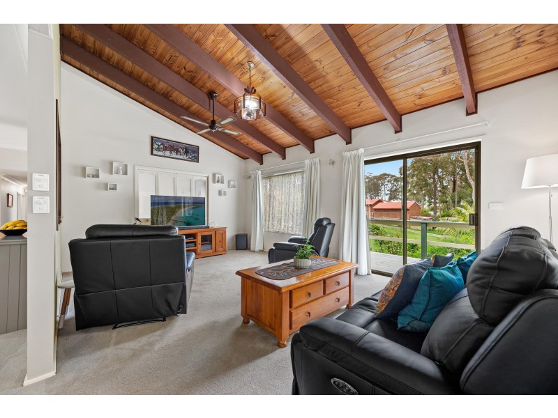 17 Coastal Court, Dalmeny NSW 2546