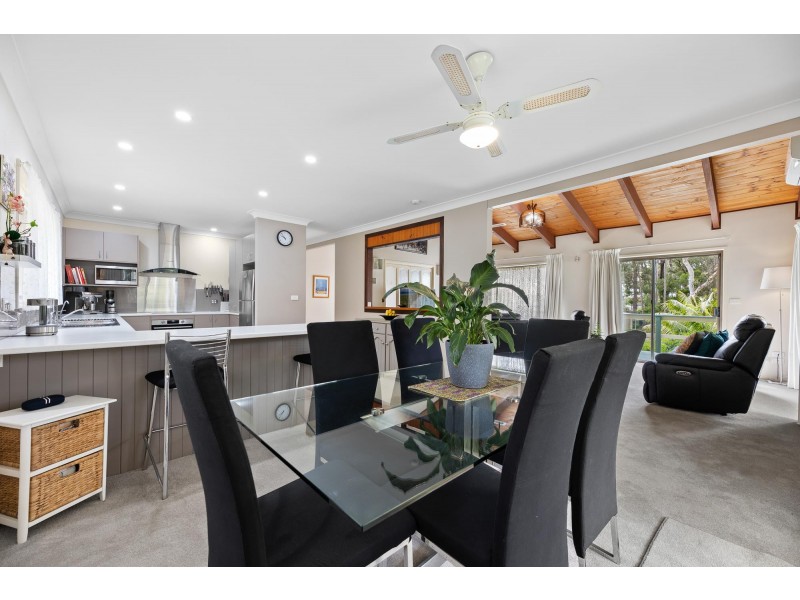 17 Coastal Court, Dalmeny NSW 2546