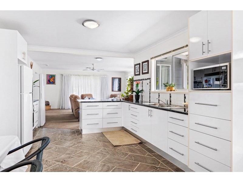 1 Dorothy Drive, Narooma NSW 2546