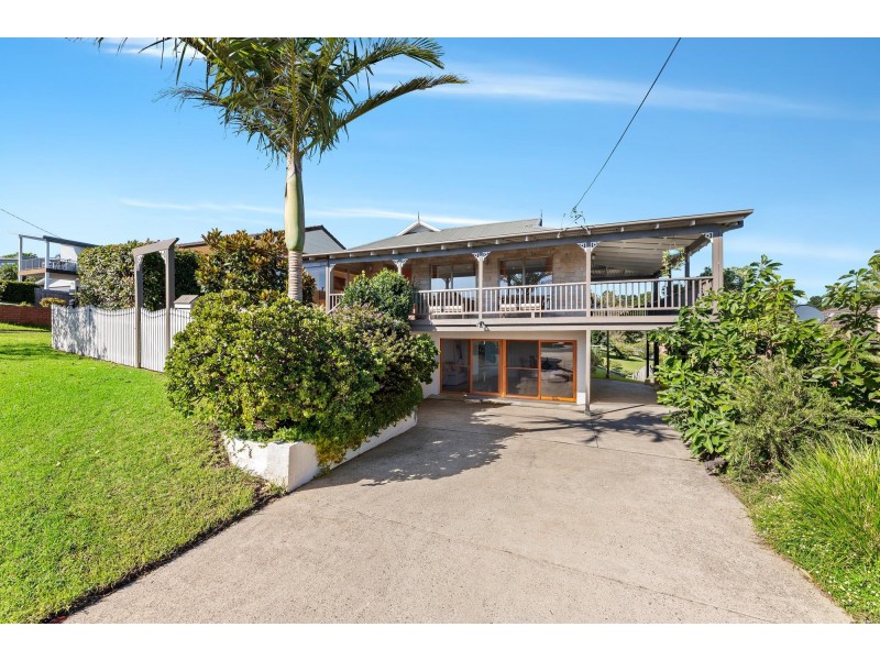 9 Dulling Street, Dalmeny NSW 2546