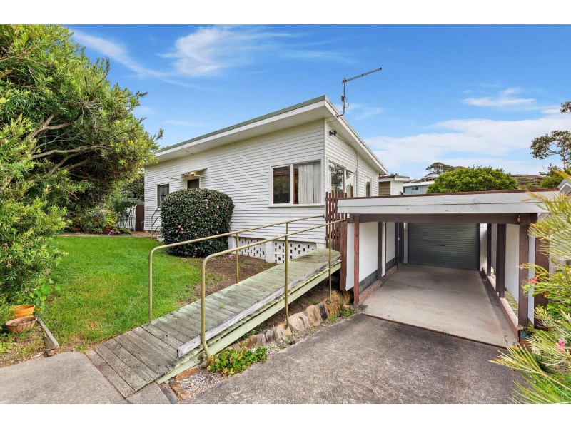 19 Cresswick Parade, Dalmeny NSW 2546