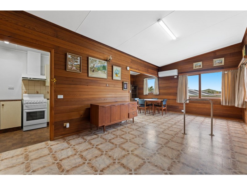 19 Cresswick Parade, Dalmeny NSW 2546