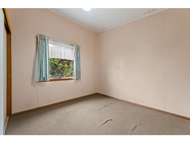 19 Cresswick Parade, Dalmeny NSW 2546