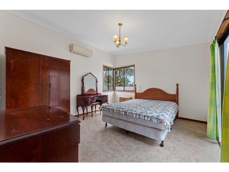 19 Cresswick Parade, Dalmeny NSW 2546