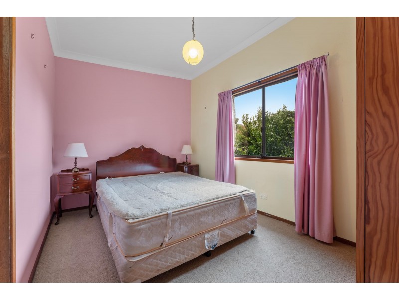 19 Cresswick Parade, Dalmeny NSW 2546