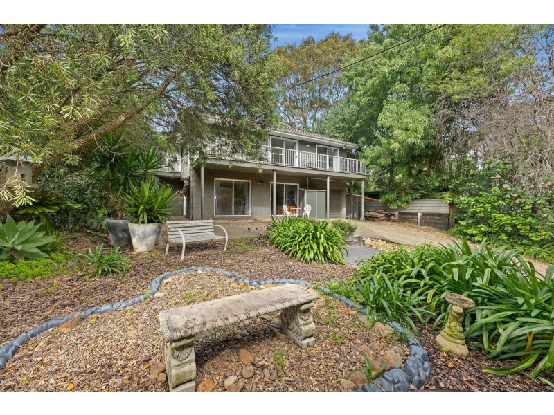 27 Barker Parade, Narooma NSW 2546