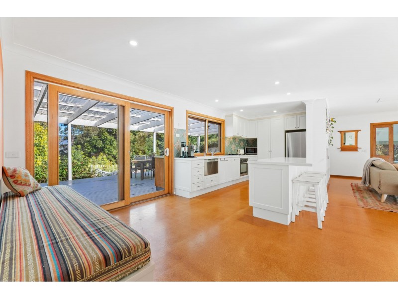 296 Old Highway, Narooma NSW 2546